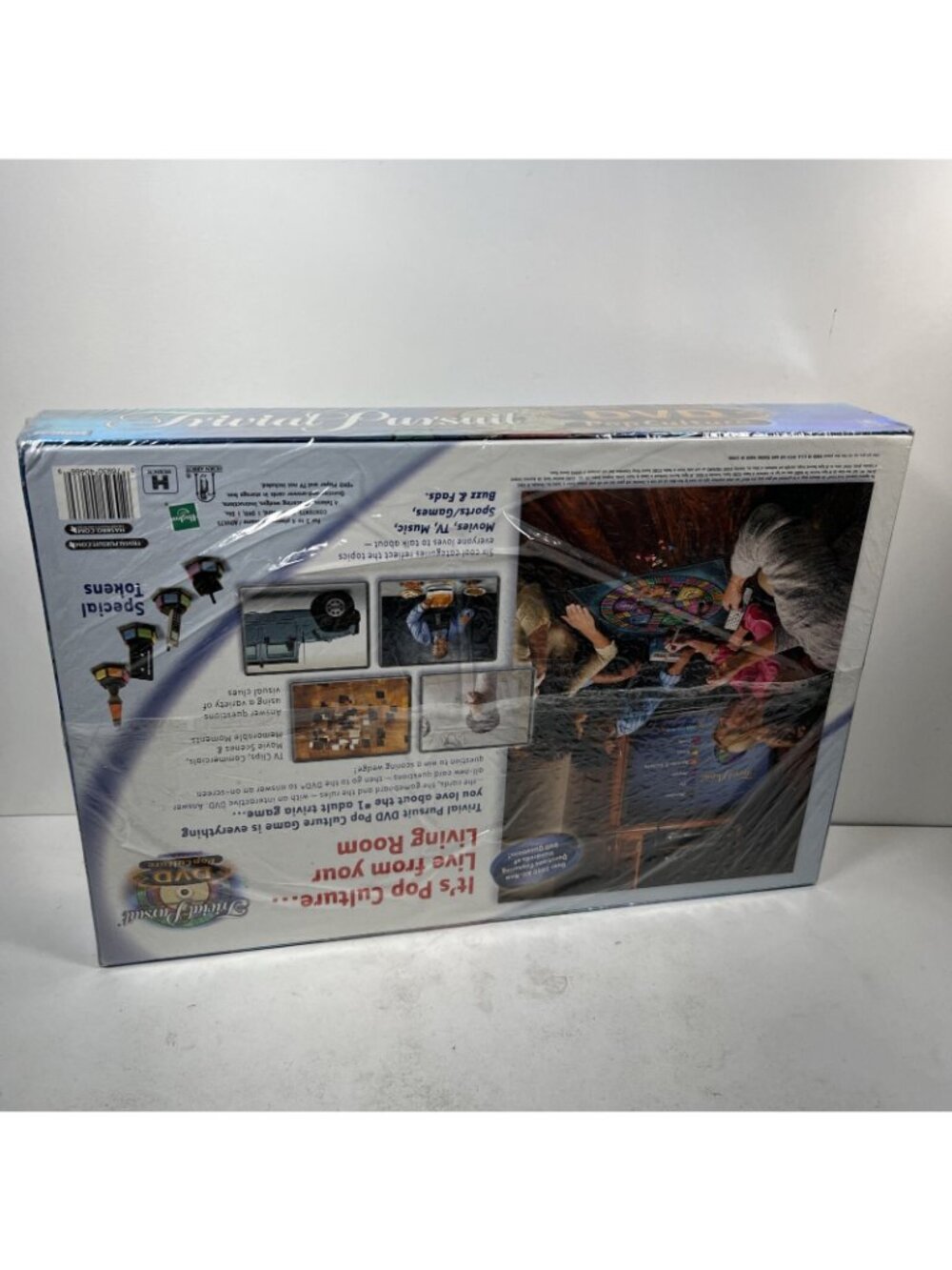 Trivial Pursuit Pop Culture Edition (DVD Board Game+ Interactive Q & A) NEW - Picture 2 of 4
